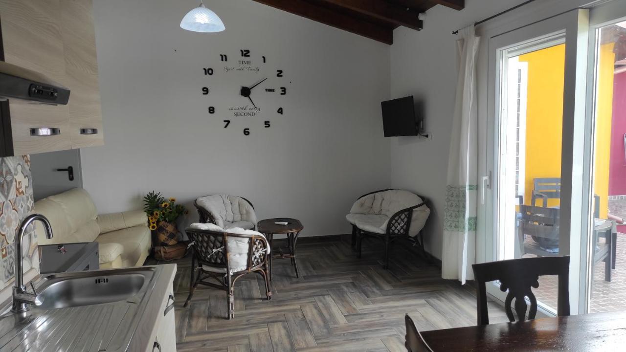 San Giovanni Suèrgiu Villa Erilia מראה חיצוני תמונה