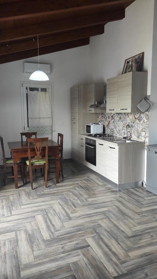 San Giovanni Suèrgiu Villa Erilia מראה חיצוני תמונה