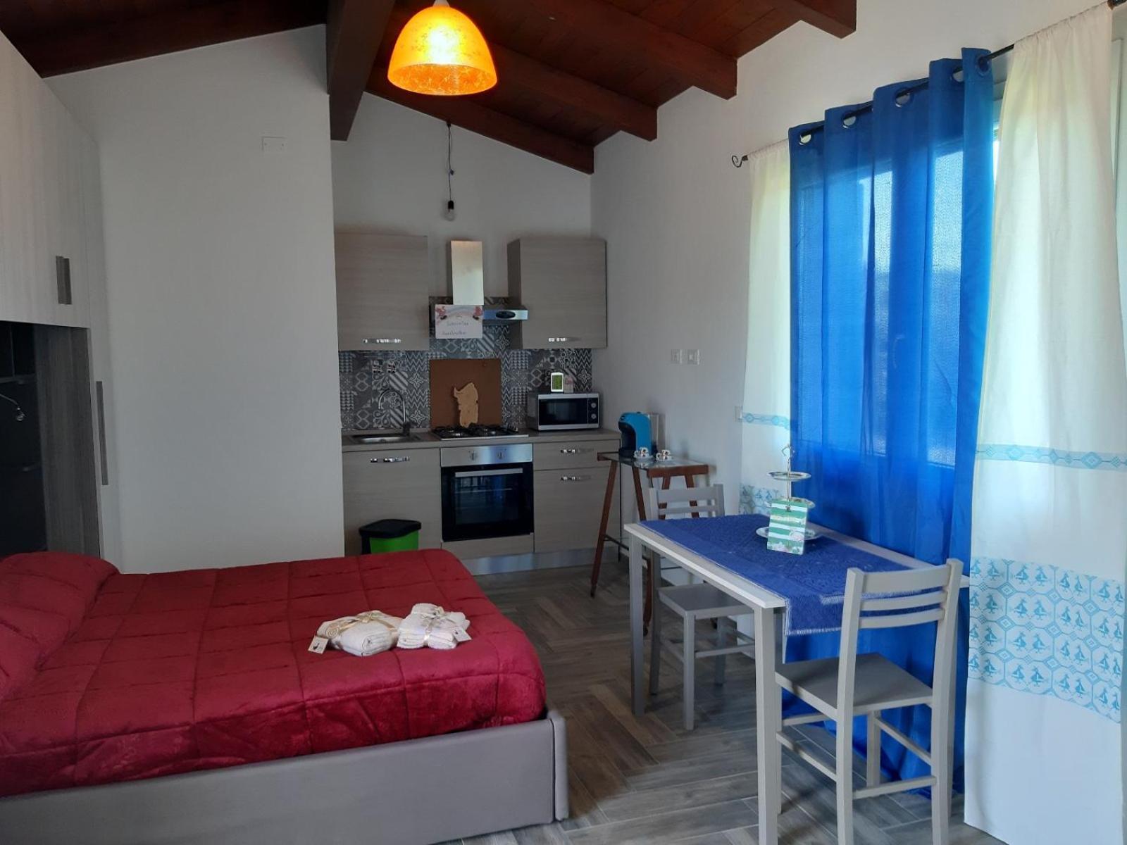 San Giovanni Suèrgiu Villa Erilia מראה חיצוני תמונה