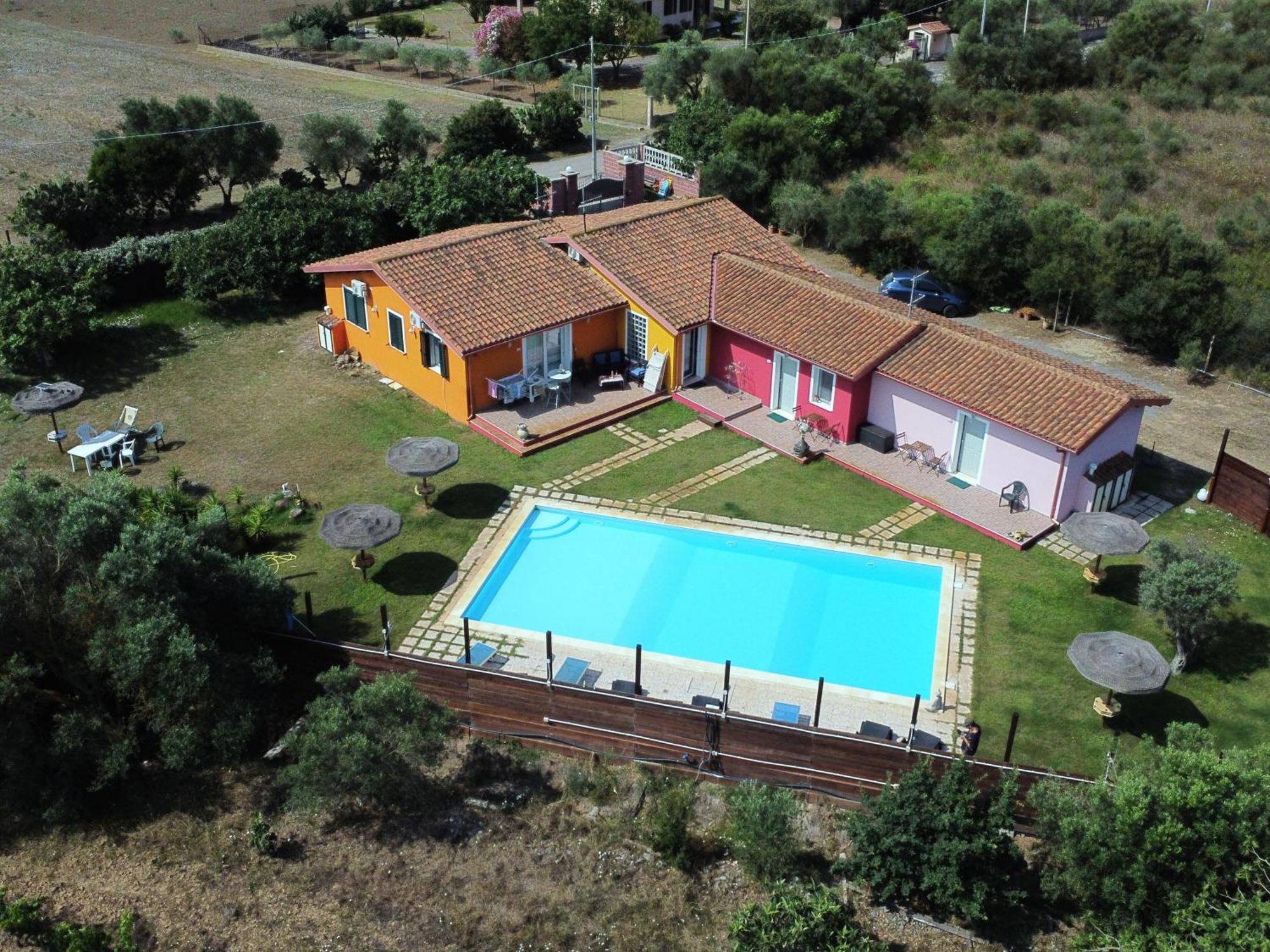 San Giovanni Suèrgiu Villa Erilia מראה חיצוני תמונה